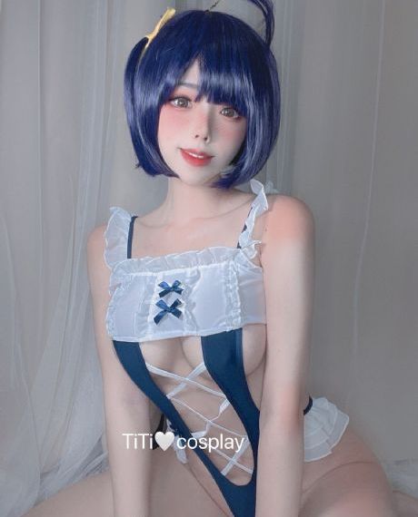 欧美亚洲偷自拍国综合_剧情片电影在线观看