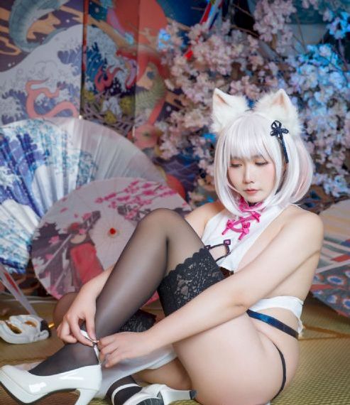女生啊你tm别添我的荔枝了_剧情片最新电影在线观看