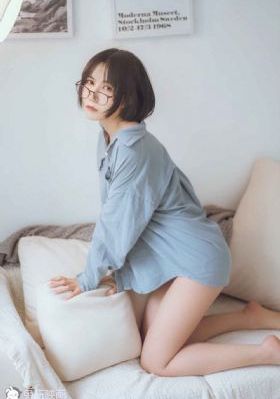 色肉色伦交国产69精品_HD完整视频观看