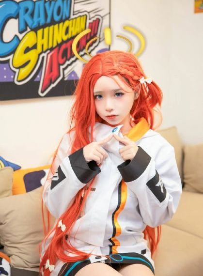 丰满的女社长中文版在线观看_高清蓝光在线观